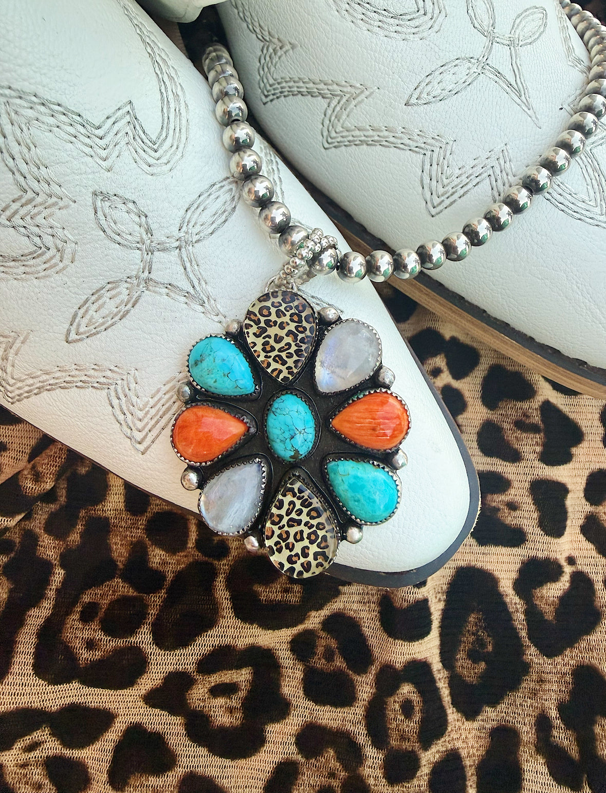 Viral Cheetah Pendant
